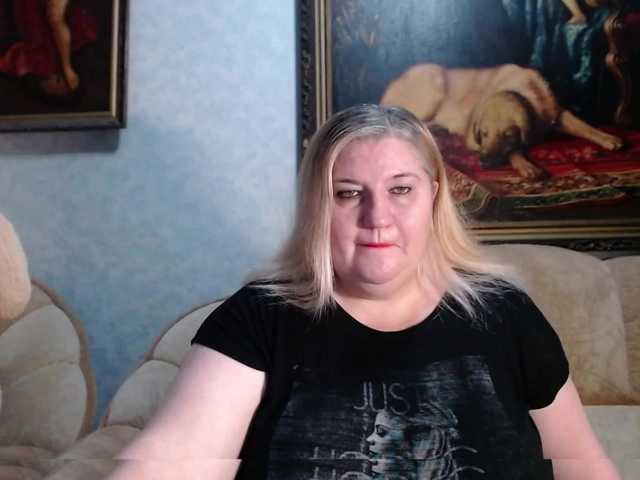 Live sex webcam photo for VishenkaStar #277543554