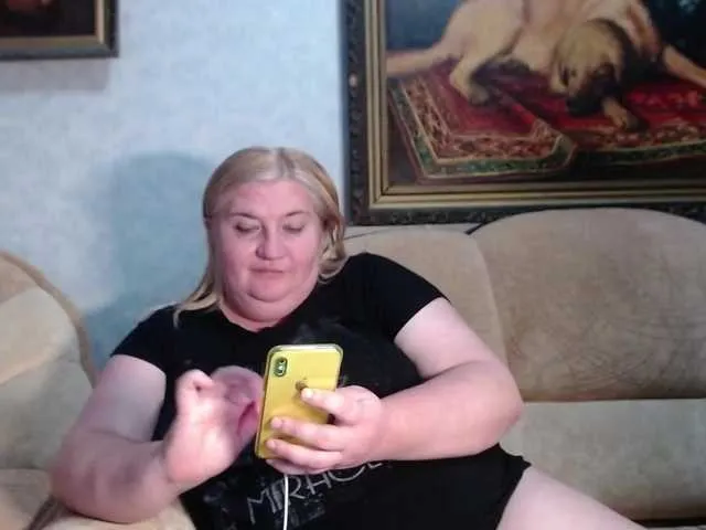 Live sex webcam photo for VishenkaStar #277724906