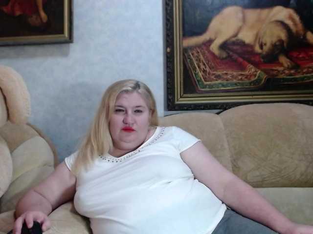 Live sex webcam photo for VishenkaStar #277812025