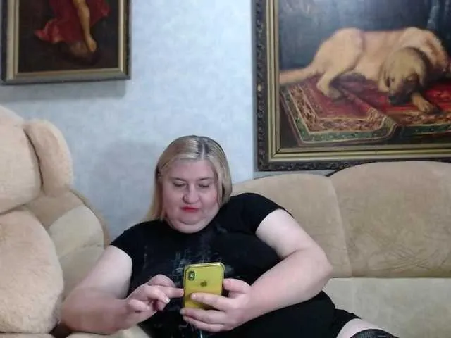 Live sex webcam photo for VishenkaStar #277978938