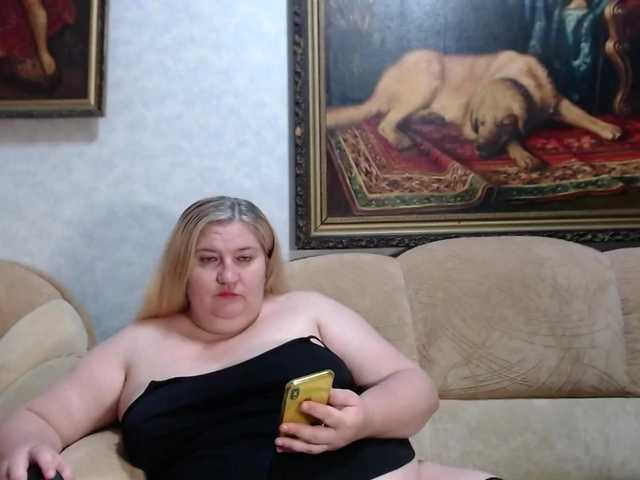 Live sex webcam photo for VishenkaStar #290007241