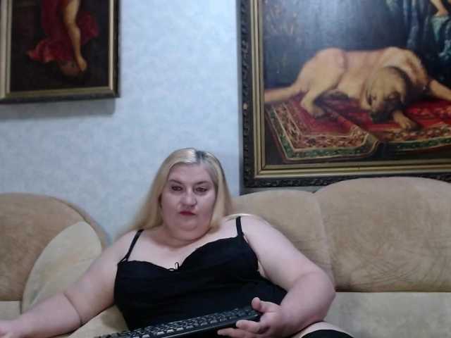 Live sex webcam photo for VishenkaStar #290475149