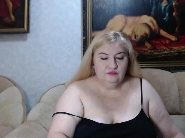 Live sex webcam photo for VishenkaStar #291453344