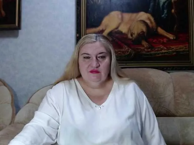 Live sex webcam photo for VishenkaStar #291569393