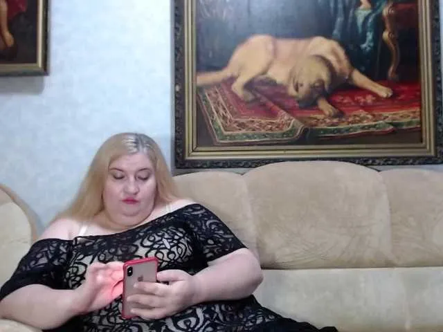 Live sex webcam photo for VishenkaStar #291681012