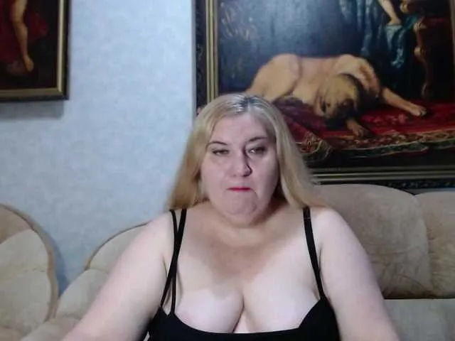 Live sex webcam photo for VishenkaStar #291686849