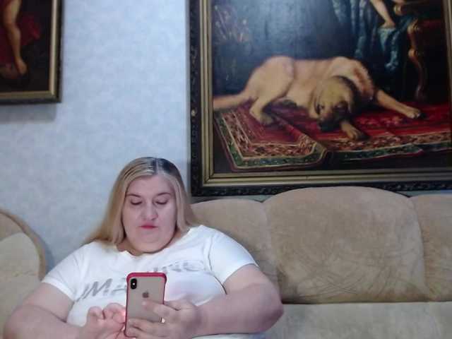 Live sex webcam photo for VishenkaStar #291804986