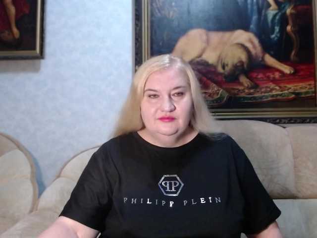 Live sex webcam photo for VishenkaStar #291955005