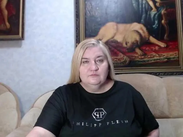 Live sex webcam photo for VishenkaStar #292061054