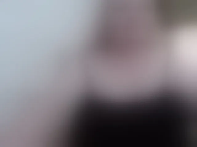 Live sex webcam photo for VishenkaStar #293152937