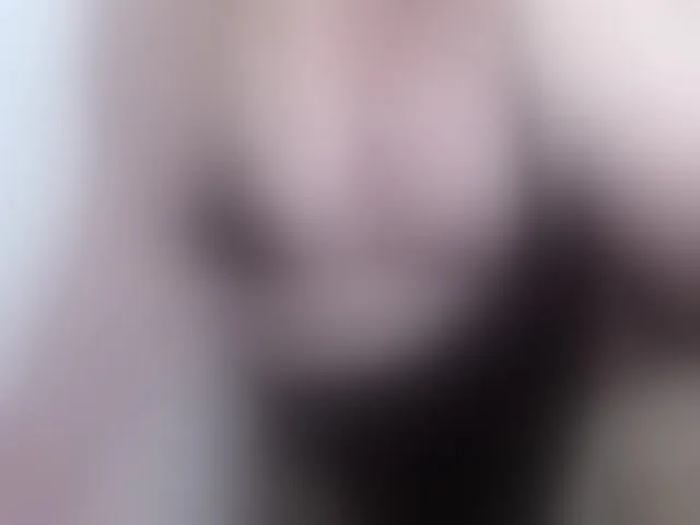 Live sex webcam photo for VishenkaStar #293885987