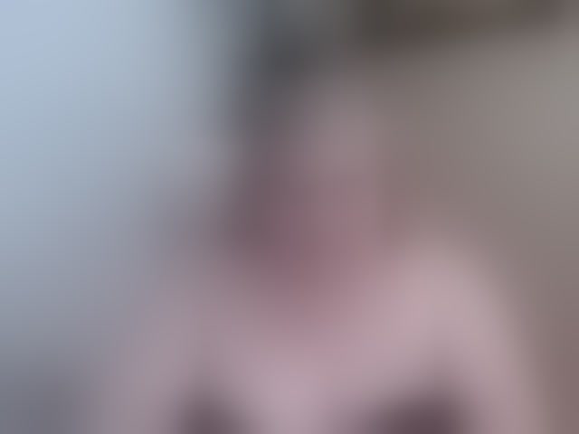 Live sex webcam photo for VishenkaStar #294042338