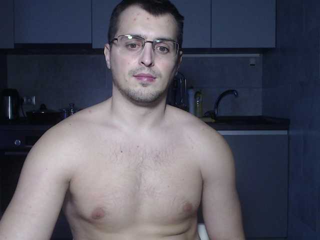 Live sex webcam photo for Vitaliy12321 #277144697