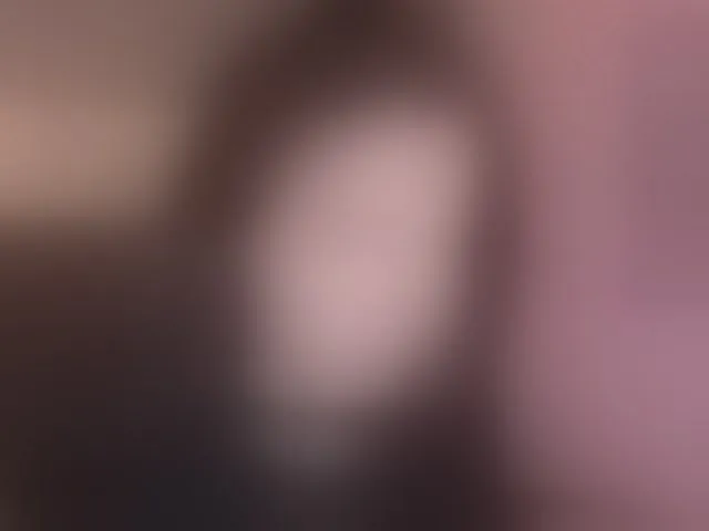 Live sex webcam photo for Vivi-Squirrel #294151349