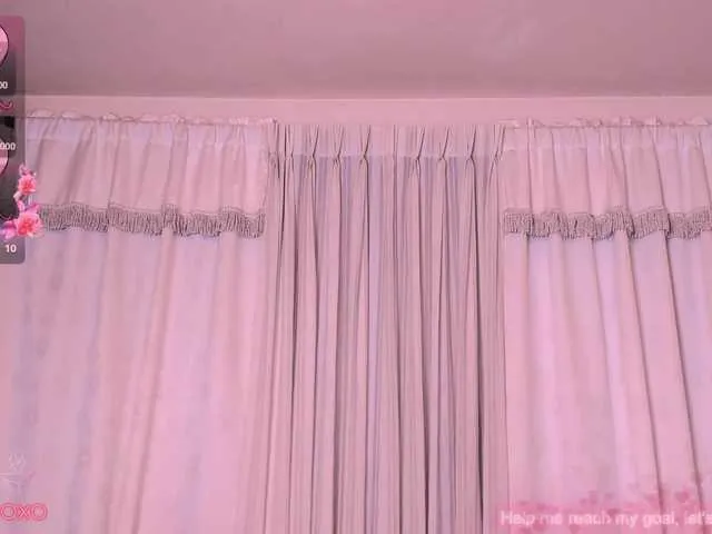 Live sex webcam photo for Vivianapinto #290789354