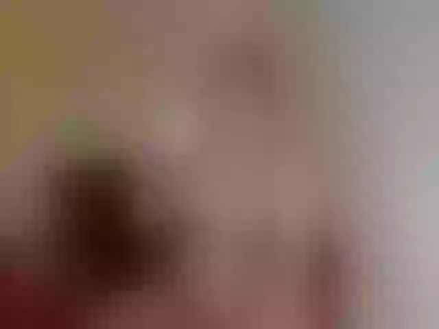 Live sex webcam photo for VivianneHart #292135680