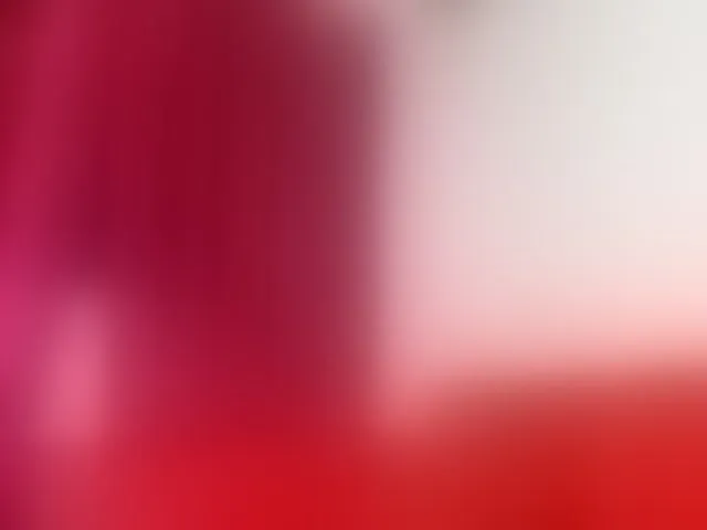 Live sex webcam photo for VivianneHart #294129718