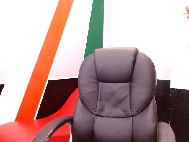 Live sex webcam photo for VividBlack22 #273864714