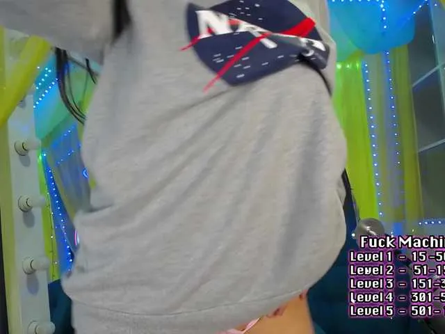 Live sex webcam photo for Vividibu #272590425