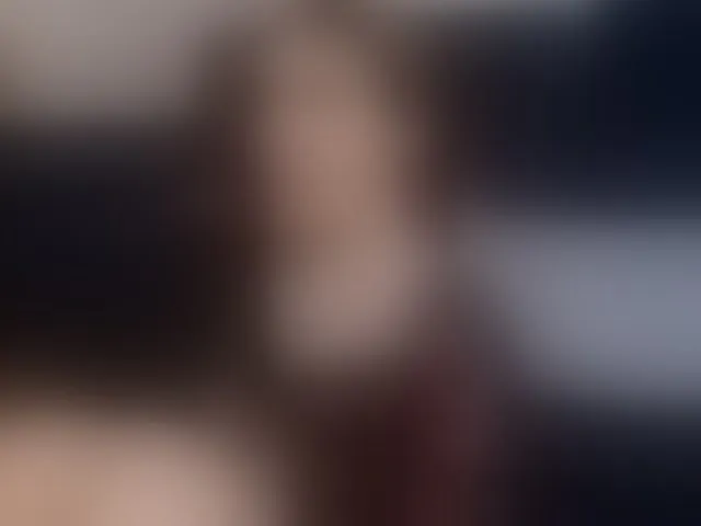 Live sex webcam photo for Vixen-SA #293235197