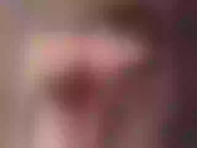 Live sex webcam photo for Vixie01 #292055652