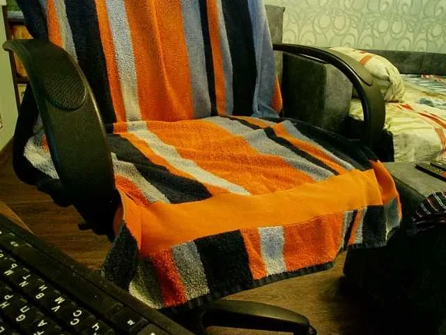 Live sex webcam photo for VladZhig1 #275976693