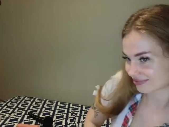 Live sex webcam photo for VladaMais #276052892