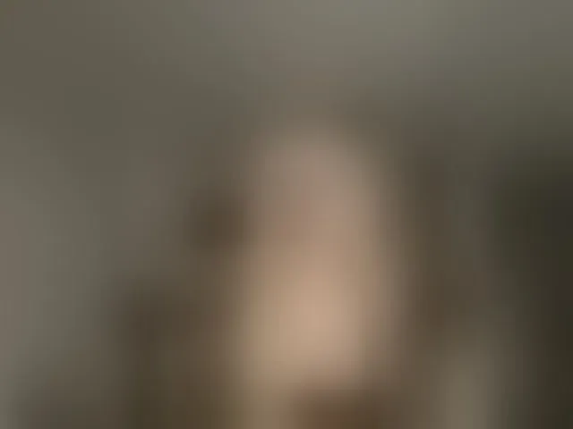 Live sex webcam photo for VladaMais #293538691