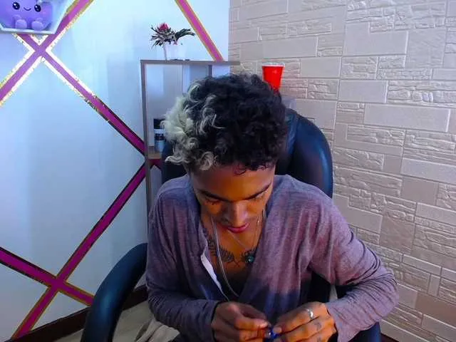 Live sex webcam photo for VladiMacdon #290830818