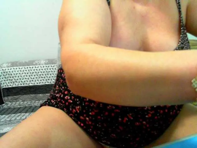 Live sex webcam photo for Vyka-Vyka #272167626