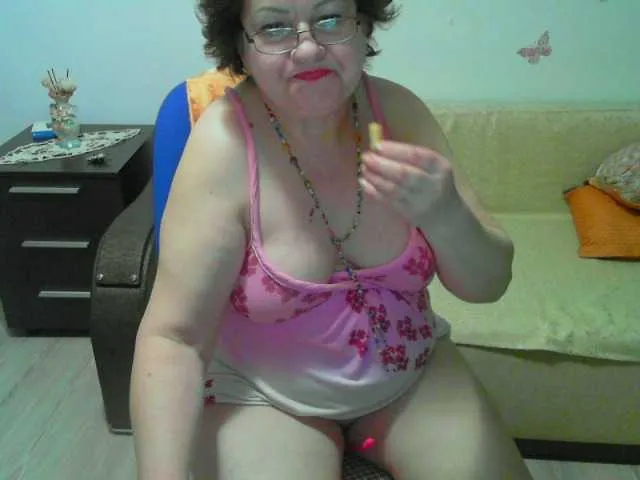 Live sex webcam photo for Vyka-Vyka #277929543