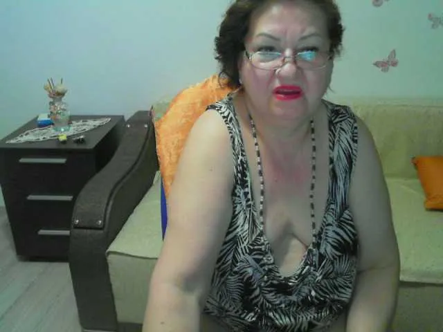 Live sex webcam photo for Vyka-Vyka #277943368
