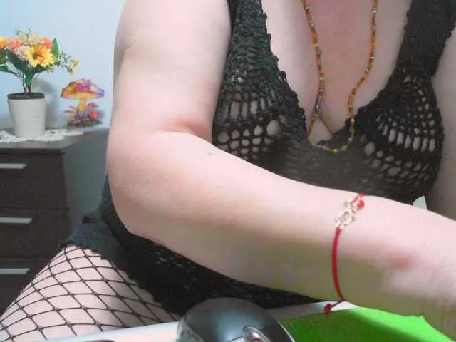Live sex webcam photo for Vyka-Vyka #293143495