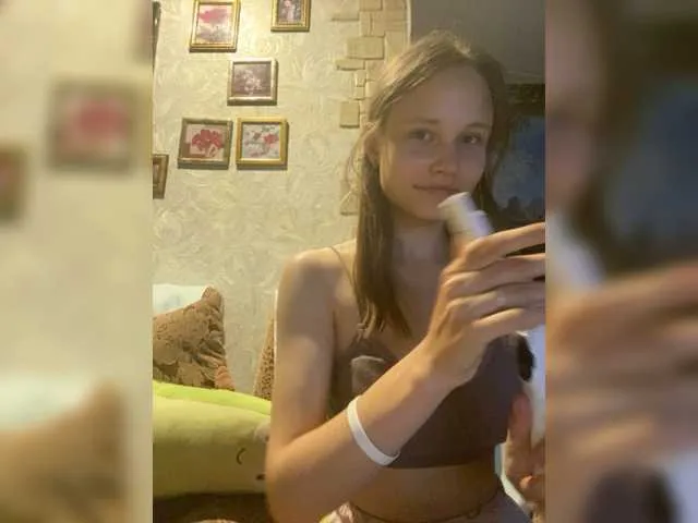 Live sex webcam photo for WCSModel-1 #275492089