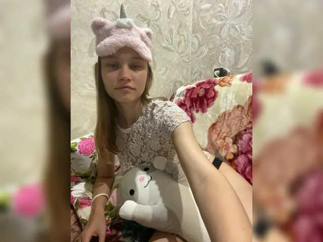 Live sex webcam photo for WCSModel-1 #275677952