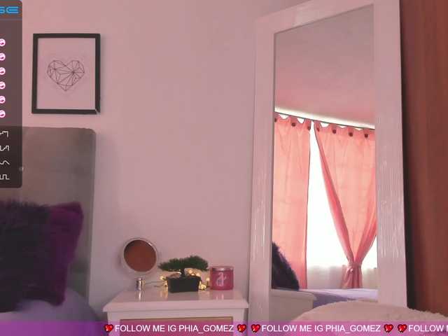 Live sex webcam photo for WHITNEY-LOVE #273246515