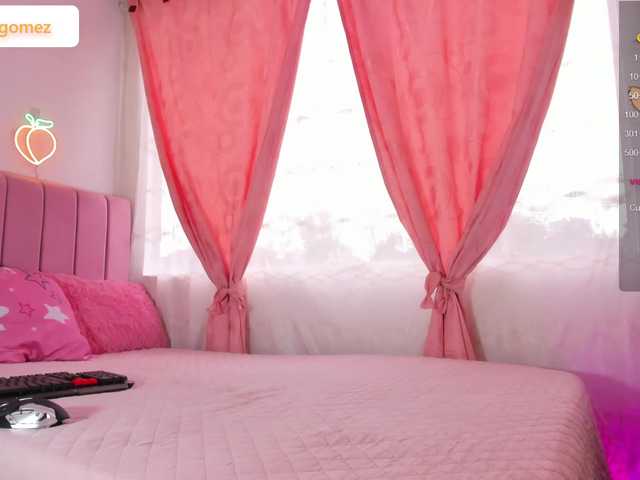 Live sex webcam photo for WHITNEY-LOVE #276878774