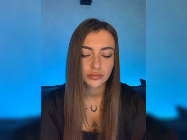 Live sex webcam photo for WILDGIRL #276946592