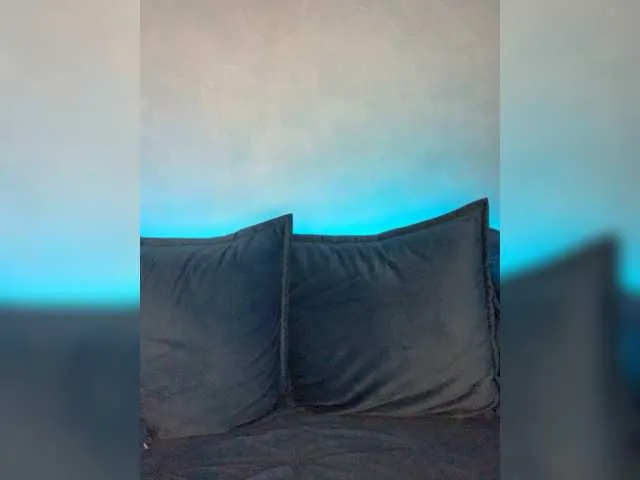 Live sex webcam photo for WILDGIRL #277030857