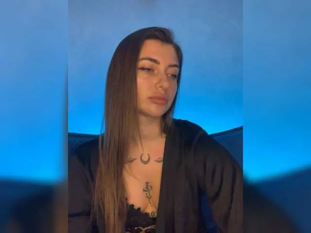 Live sex webcam photo for WILDGIRL #277033429