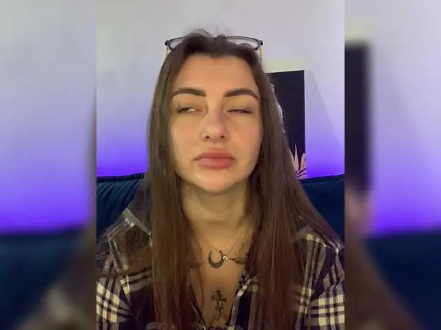 Live sex webcam photo for WILDGIRL #290533519