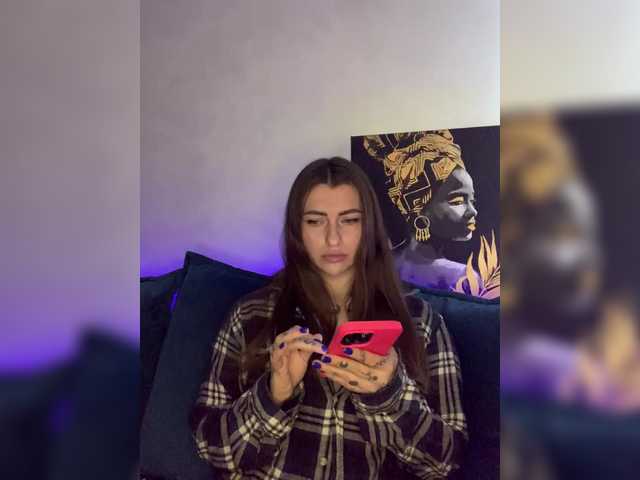 Live sex webcam photo for WILDGIRL #290694743