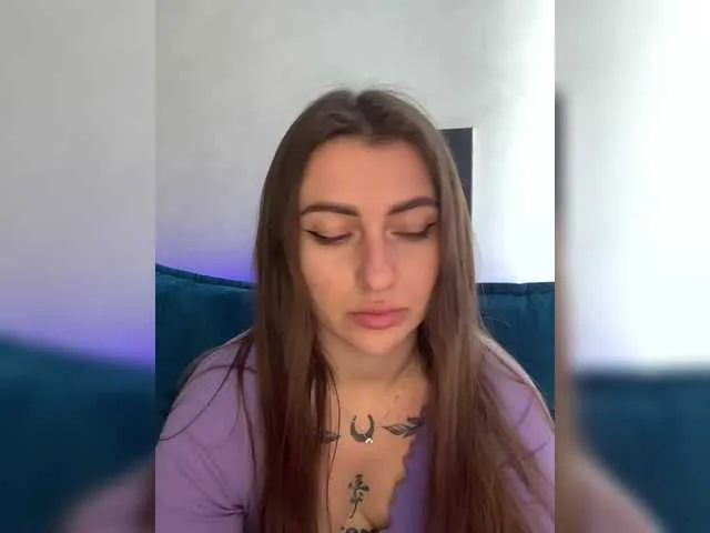 Live sex webcam photo for WILDGIRL #290717448