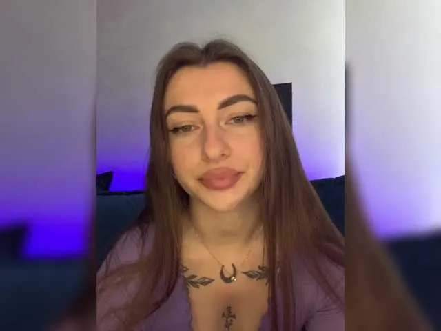 Live sex webcam photo for WILDGIRL #290730881