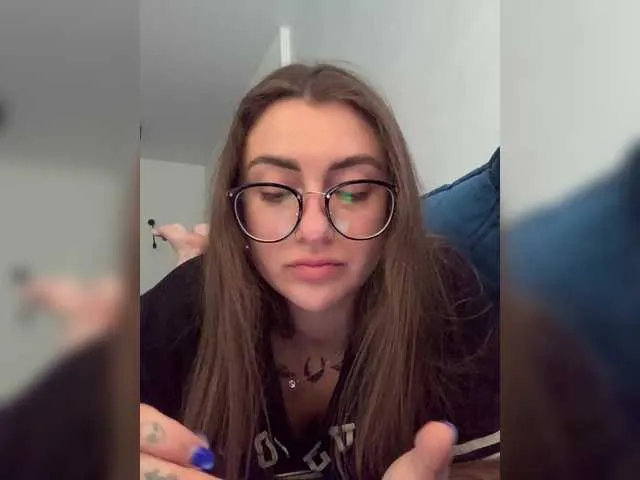 Live sex webcam photo for WILDGIRL #290786882