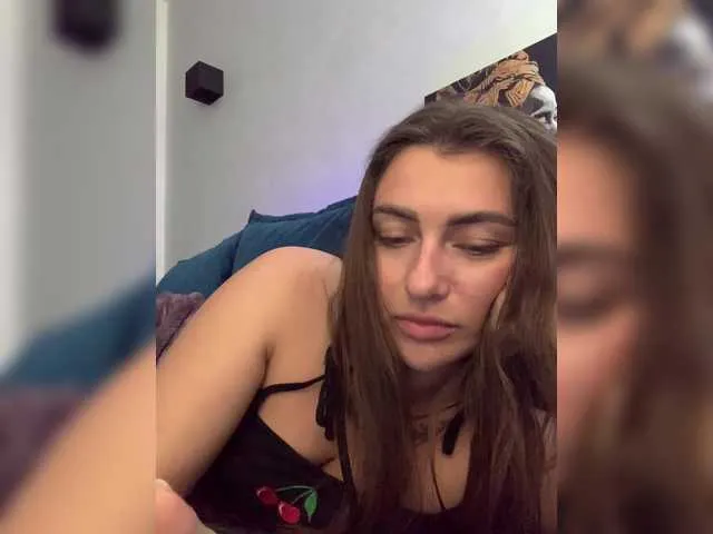 Live sex webcam photo for WILDGIRL #291003399