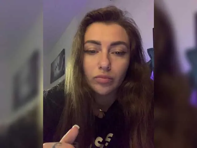 Live sex webcam photo for WILDGIRL #291030938