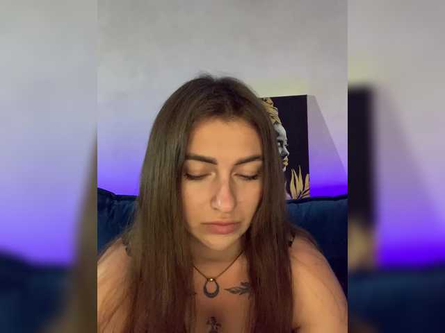 Live sex webcam photo for WILDGIRL #291180695