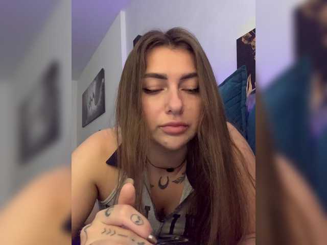 Live sex webcam photo for WILDGIRL #291211994