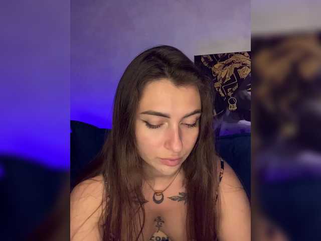 Live sex webcam photo for WILDGIRL #291248096